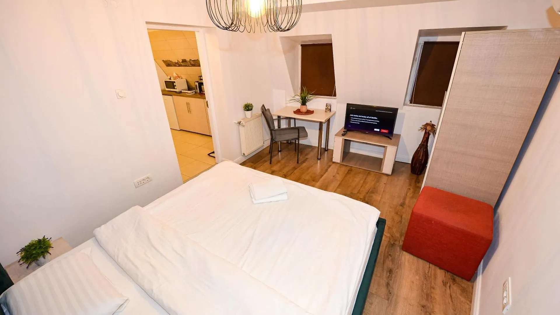 Budget Accommodation ブカレスト ルーマニア