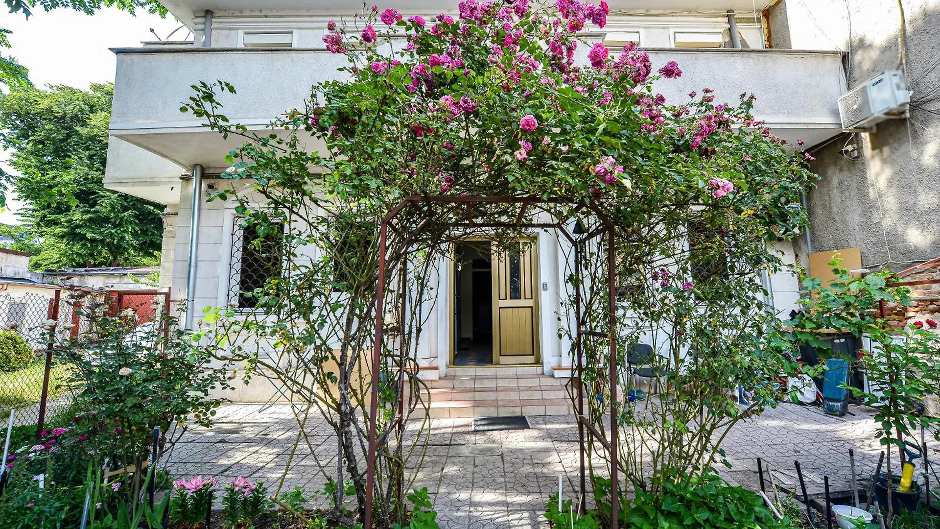 Budget Accommodation Bucharest Romania